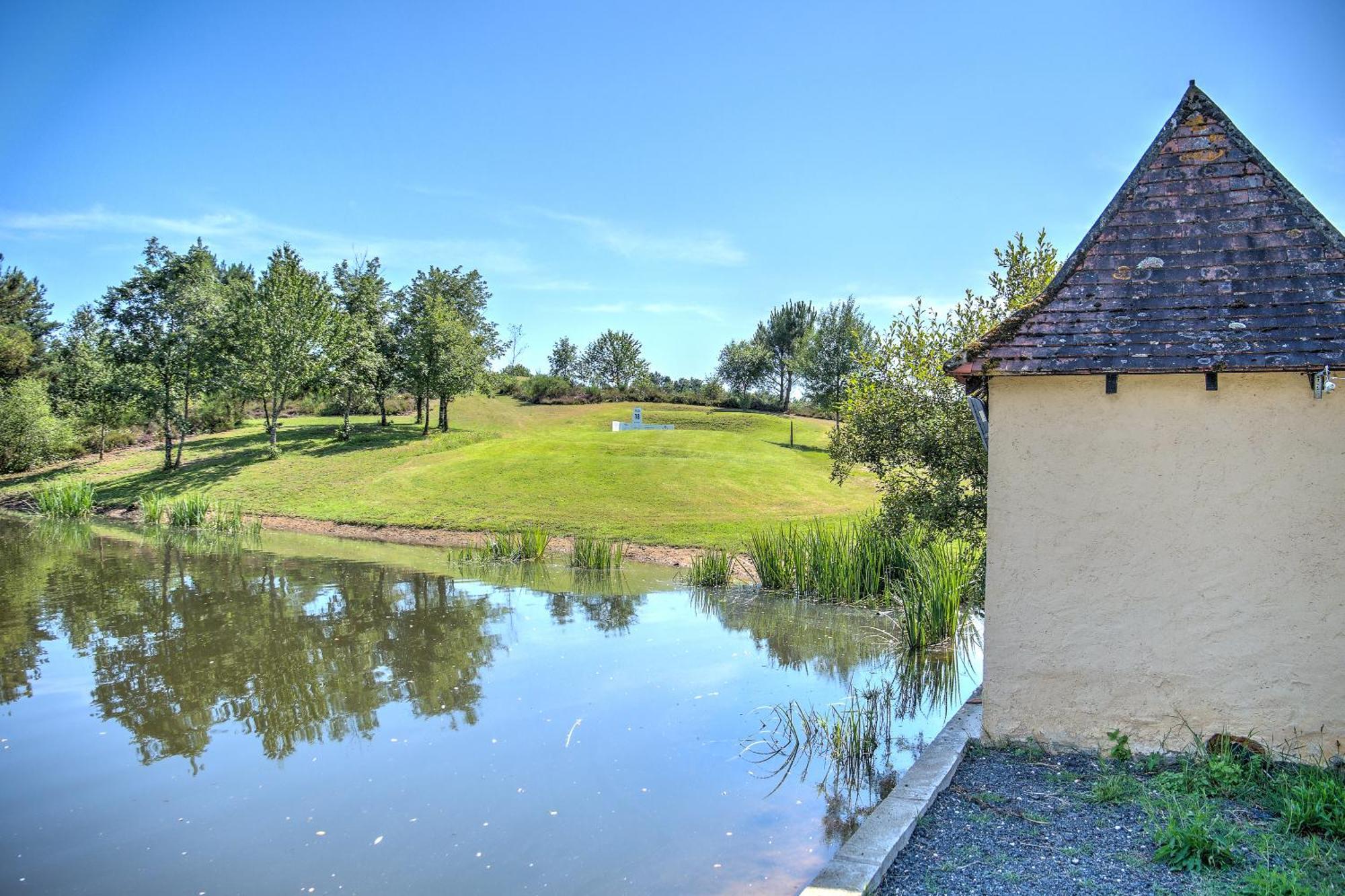 Lodge Bruyere Avec Jacuzzi Journiac Kültér fotó